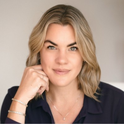 Julia Becker